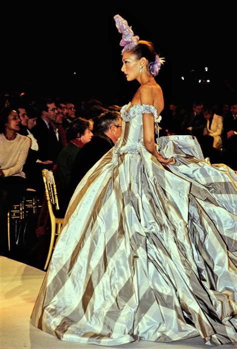 givenchy s/s 1996 haute couture